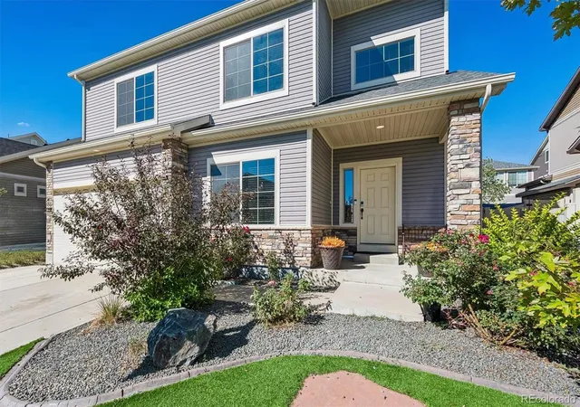 Photo 2 of Single family home for sale at 19045 Robins Dr, Denver, CO 80249 | MLS# 8118359 | Listing updated on 2026-10-14