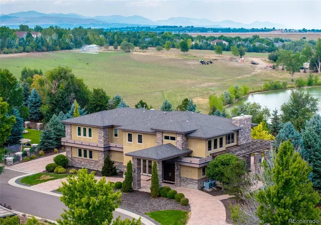Photo 2 of Single family home for sale at 5215 W Dorado Ct, Littleton, CO 80123 | MLS# 5904318 | Listing updated on 2026-10-13