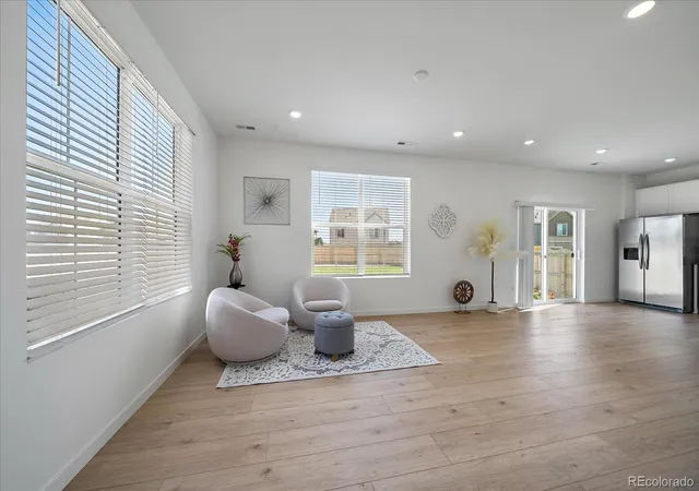 Photo 3 of Single family home for sale at 759 Yankee Boy Loop, Elizabeth, CO 80107 | MLS# 2534056 | Listing updated on 2026-10-17