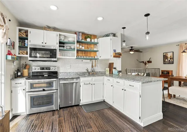 Photo 4 of Single family home for sale at 2843 S Ouray Way, Aurora, CO 80013 | MLS# 9931142 | Listing updated on 2026-10-24