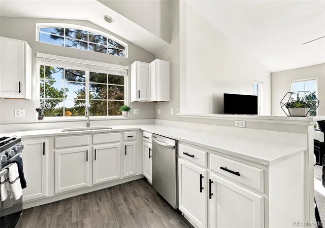Photo 2 of Townhouse for sale at 7700 W Grant Ranch Blvd #1A, Littleton, CO 80123 | MLS# 5842186 | Listing updated on 2026-10-28