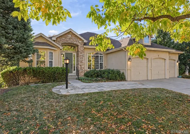 Photo 3 of Single family home for sale at 3060 S Newcombe Way, Denver, CO 80227 | MLS# 9091123 | Listing updated on 2026-10-29