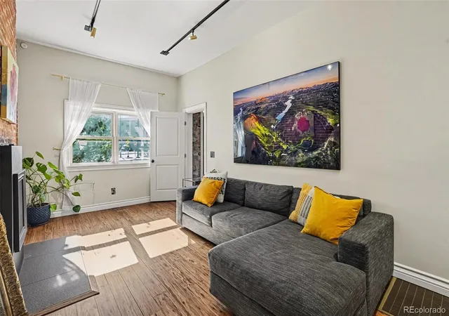 Photo 3 of Single family home for sale at 3127 California St, Denver, CO 80205 | MLS# 3371953 | Listing updated on 2026-10-17