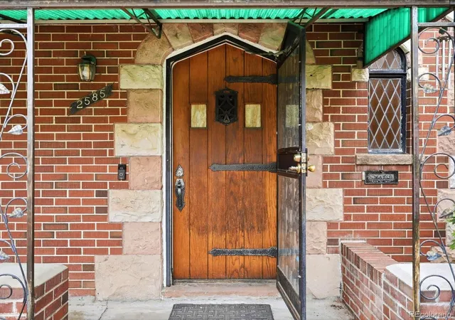 Photo 2 of Single family home for sale at 2585 Albion St, Denver, CO 80207 | MLS# 2257635 | Listing updated on 2026-10-28