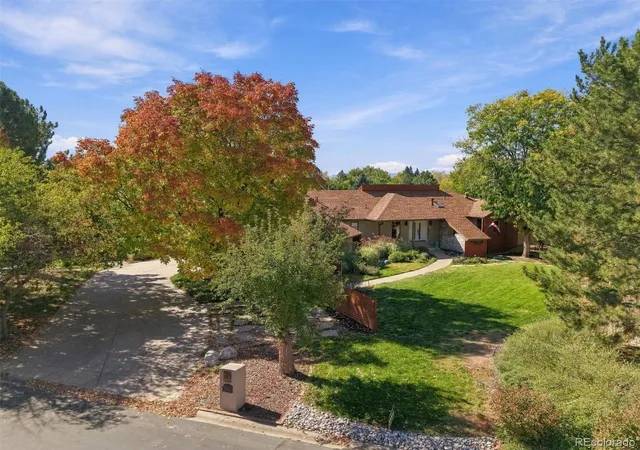 Photo 2 of Single family home for sale at 3909 S Eagle St, Aurora, CO 80014 | MLS# 1500988 | Listing updated on 2026-10-20