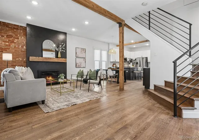 Photo 1 of Single family home for sale at 1004 S Pennsylvania St, Denver, CO 80209 | MLS# 8763610 | Listing updated on 2026-10-21