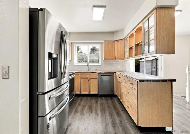 Photo 2 of Single family home for sale at 16518 E Wesley Ave, Aurora, CO 80013 | MLS# 8487804 | Listing updated on 2026-10-19