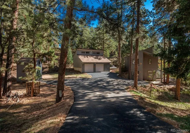 Photo 3 of Single family home for sale at 8472 S Ault Ln, Morrison, CO 80465 | MLS# 2324812 | Listing updated on 2026-10-22
