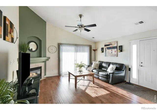 Listing Photo 4 - Condo for sale in building located at 4615 Hahns Peak Dr, Loveland, CO 80538 - Unit #203