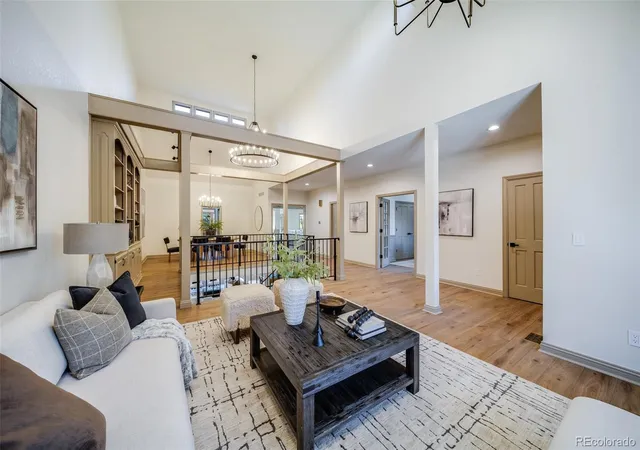 Townhouse for sale at 6033 S Bellaire Way, Centennial, CO 80121 | MLS# 3001984