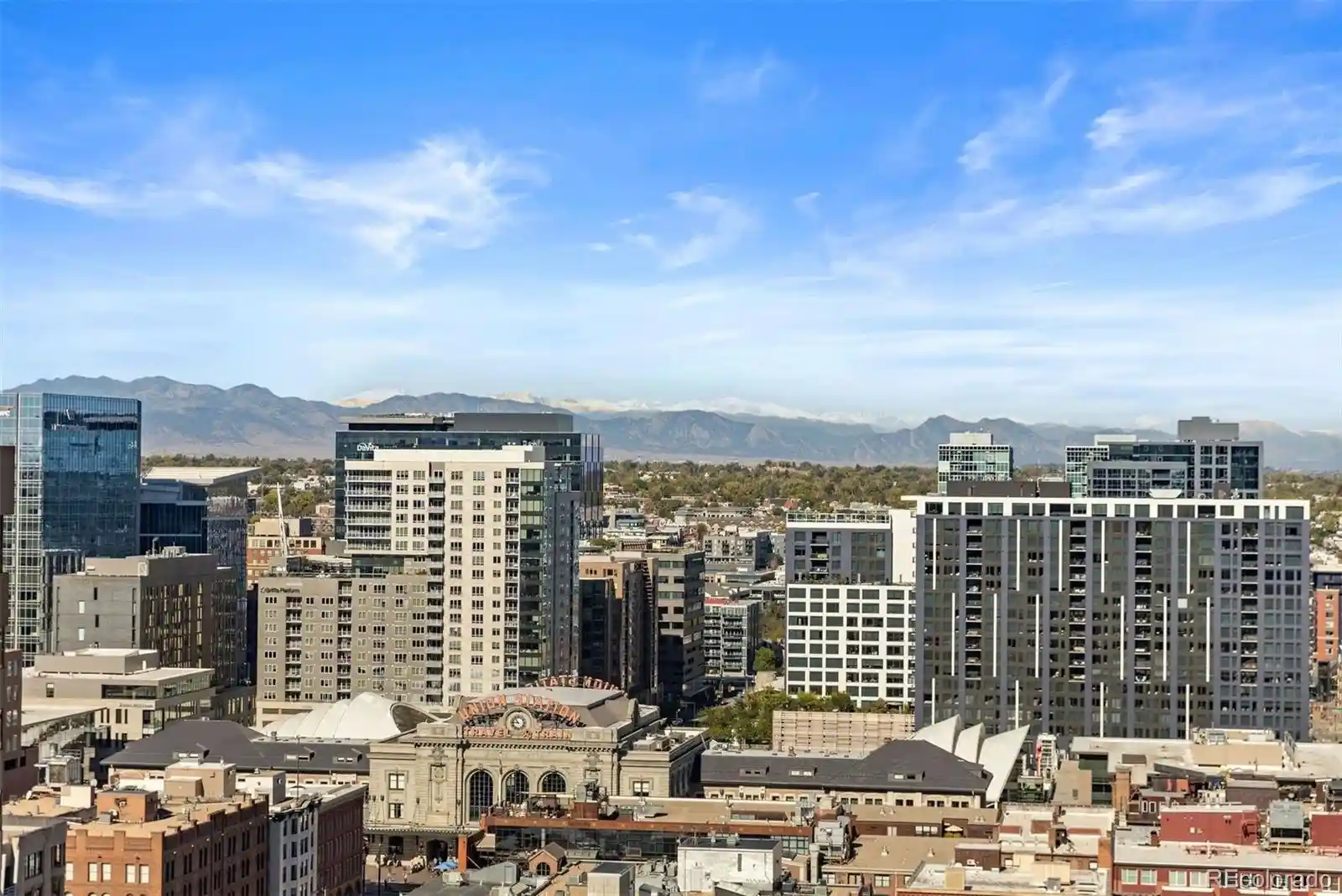 Listing Photo 1 - Condo for sale in 1777 Larimer St located at 1777 Larimer St, Denver, CO 80202 - Unit #2102