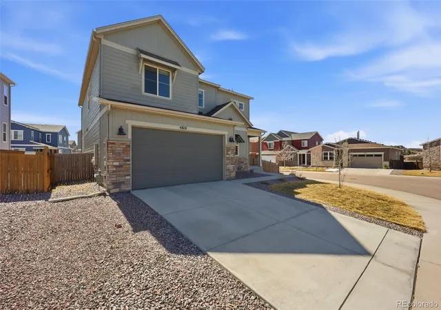 Photo 2 of Single family home for sale at 4810 Basalt Ridge Cir, Castle Rock, CO 80108 | MLS# 7494542 | Listing updated on 2026-10-21