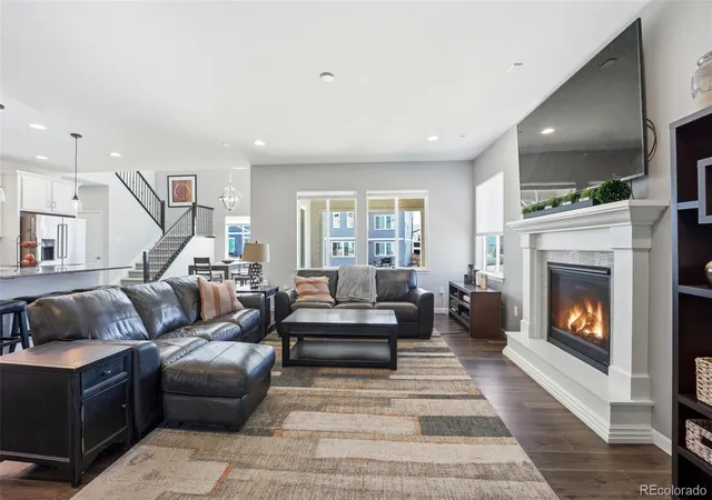 Photo 4 of Single family home for sale at 4810 Basalt Ridge Cir, Castle Rock, CO 80108 | MLS# 7494542 | Listing updated on 2026-10-21