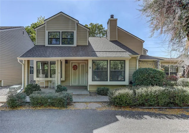 Photo 2 of Townhouse for sale at 1011 Pierce St #9, Lakewood, CO 80214 | MLS# 3328378 | Listing updated on 2026-10-25