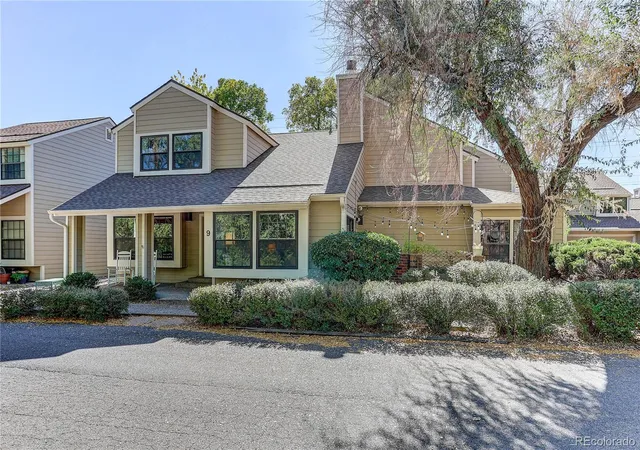 Photo 3 of Townhouse for sale at 1011 Pierce St #9, Lakewood, CO 80214 | MLS# 3328378 | Listing updated on 2026-10-25