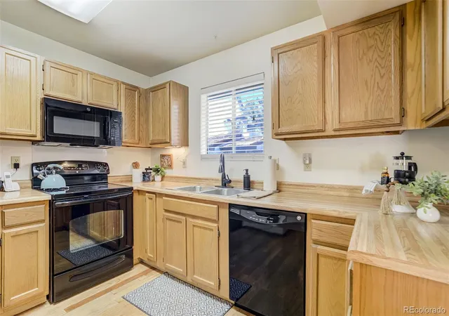 Photo 4 of Townhouse for sale at 7412 Casa Grande Ct, Colorado Springs, CO 80920 | MLS# 3212435 | Listing updated on 2026-10-14