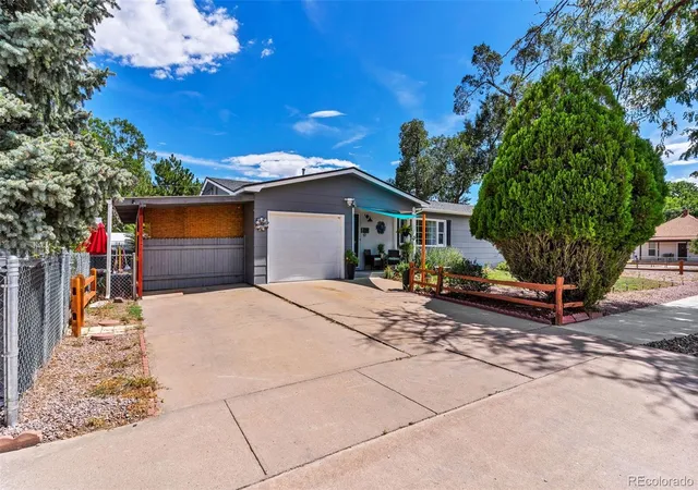 Photo 3 of Single family home for sale at 1212 North 9th, Canon City, CO 81212 | MLS# 5832040 | Listing updated on 2026-10-14