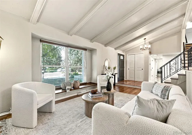 Photo 4 of Single family home for sale at 6868 Vivian St, Arvada, CO 80004 | MLS# 9147368 | Listing updated on 2026-10-27
