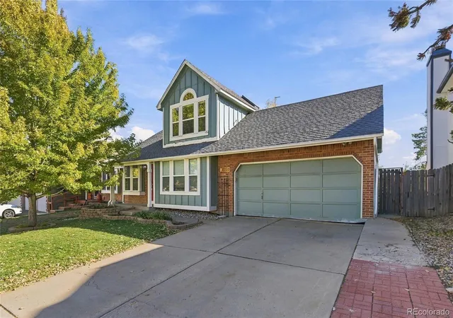 Photo 2 of Single family home for sale at 4276 Halifax Way, Aurora, CO 80013 | MLS# 4307661 | Listing updated on 2026-10-16