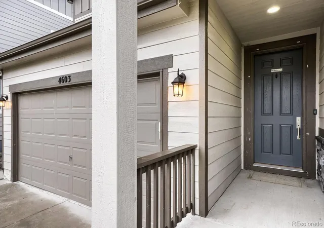 Photo 2 of Single family home for sale at 4603 S Nepal Way, Aurora, CO 80015 | MLS# 5854079 | Listing updated on 2026-10-31