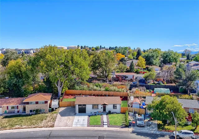 Photo 3 of Single family home for sale at 8380 Mason Cir, Westminster, CO 80031 | MLS# 6562893 | Listing updated on 2026-10-15