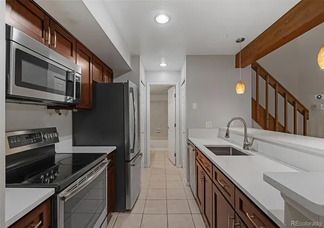 Photo 4 of Condo for sale at 2575 S Syracuse Way #L307, Denver, CO 80231 | MLS# 5056422 | Listing updated on 2026-10-17