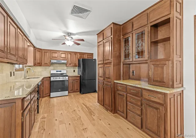 Photo 3 of Single family home for sale at 10959 Lynne Ave, Lafayette, CO 80026 | MLS# 4219007 | Listing updated on 2026-10-25