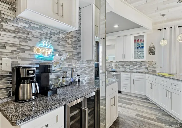 Photo 4 of Townhouse for sale at 2882 W Davies Ave, Littleton, CO 80120 | MLS# 6001465 | Listing updated on 2026-10-19