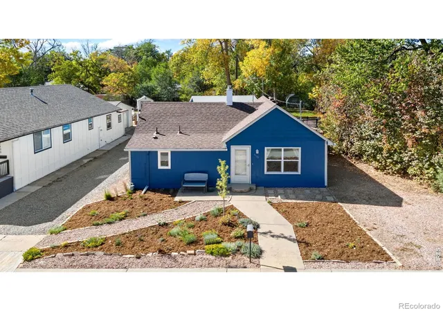 Photo 1 of Single family home for sale at 1135 Monroe Ave, Loveland, CO 80537 | MLS# IR1070589 | Listing updated on 2026-10-16