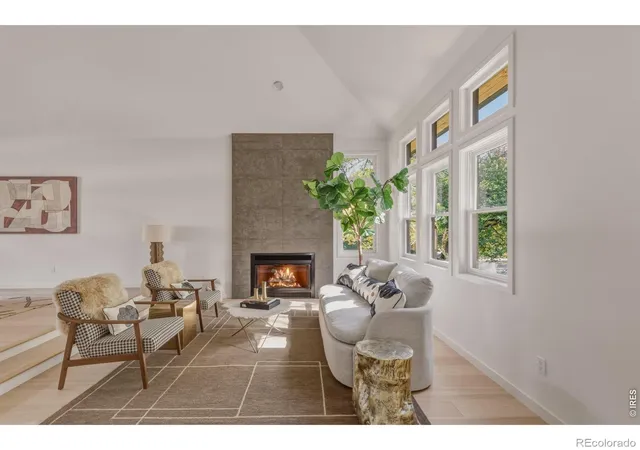Photo 3 of Single family home for sale at 2117 Jordan Pl, Boulder, CO 80304 | MLS# IR1070590 | Listing updated on 2026-10-16