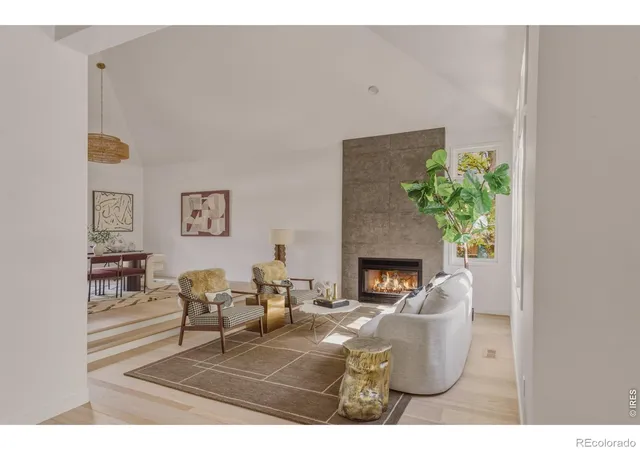 Photo 3 of Single family home for sale at 2117 Jordan Pl, Boulder, CO 80304 | MLS# IR1070590 | Listing updated on 2026-10-17