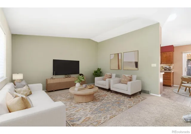 Photo 2 of Single family home for sale at 967 Wagonwheel Dr, Fort Collins, CO 80526 | MLS# IR1070591 | Listing updated on 2026-10-16