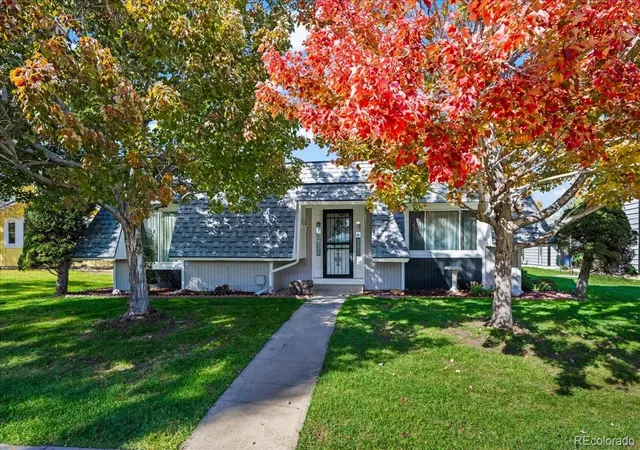 Photo 3 of Single family home for sale at 14 Scott Dr N, Broomfield, CO 80020 | MLS# 7085776 | Listing updated on 2026-10-30