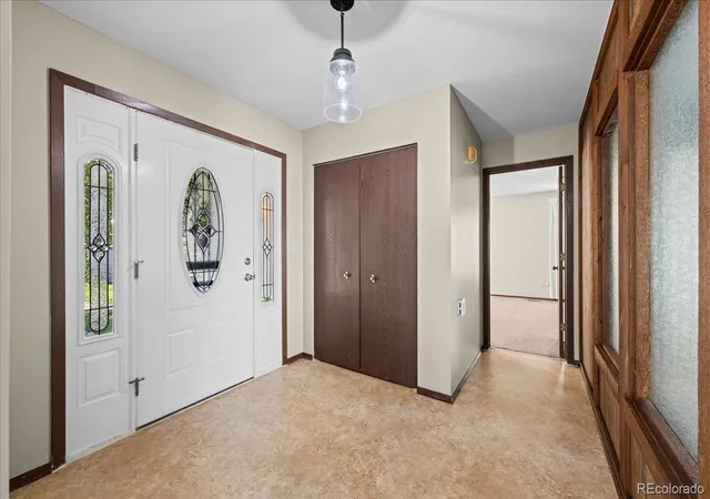 Photo 4 of Single family home for sale at 14 Scott Dr N, Broomfield, CO 80020 | MLS# 7085776 | Listing updated on 2026-10-30