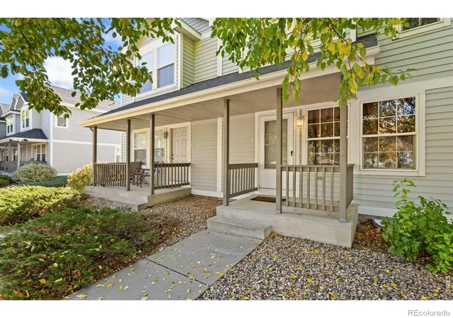 Photo 2 of Townhouse for sale at 1115 W Swallow Rd #7, Fort Collins, CO 80526 | MLS# IR1070595 | Listing updated on 2026-10-16