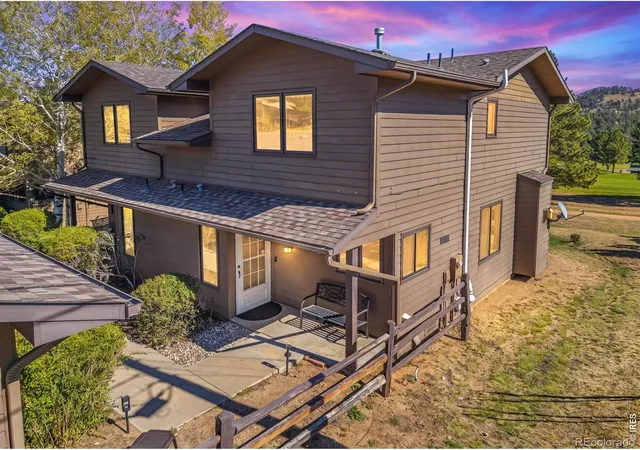 Condo for sale at 1268 S Saint Vrain Ave, Estes Park, CO 80517 | MLS# IR1070600