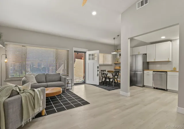 Listing Photo 4 - Condo for sale in building located at 12820 Willow Ln, Golden, CO 80401 - Unit #7