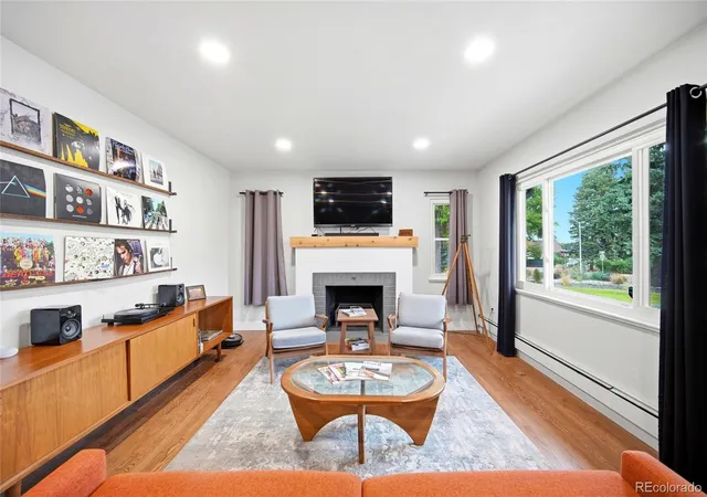Photo 4 of Single family home for sale at 34 Broadmoor Ave, Colorado Springs, CO 80906 | MLS# 4617631 | Listing updated on 2026-10-15