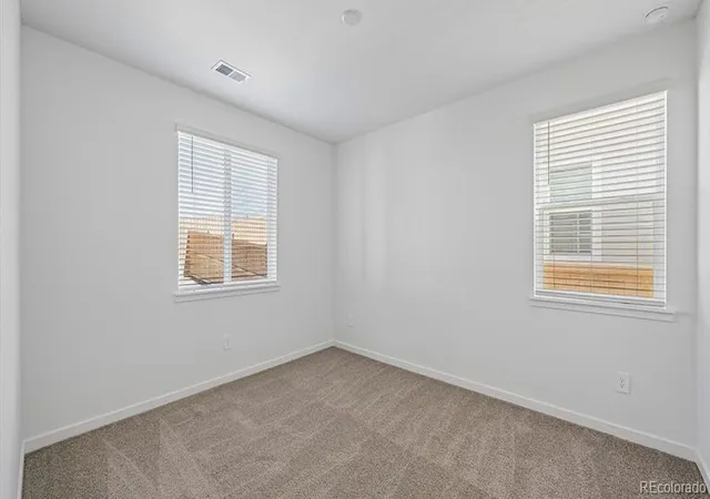 Photo 2 of Single family home for sale at 9105 White Ridge Rd, Englewood, CO 80112 | MLS# 9521206 | Listing updated on 2026-10-27