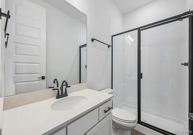 Photo 3 of Single family home for sale at 9105 White Ridge Rd, Englewood, CO 80112 | MLS# 9521206 | Listing updated on 2026-10-27