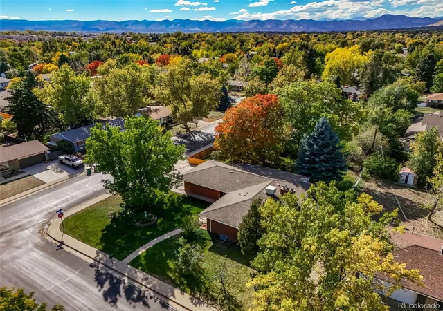 Photo 3 of Single family home for sale at 1595 S Marshall St, Lakewood, CO 80232 | MLS# 4978043 | Listing updated on 2026-10-15
