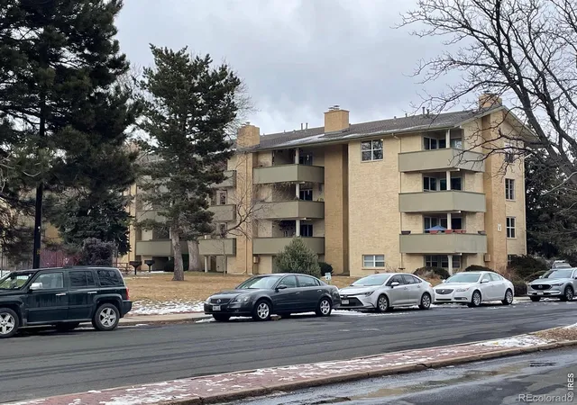 Photo 2 of Condo for sale at 3035 Oneal Pkwy #33V, Boulder, CO 80301 | MLS# IR1070610 | Listing updated on 2026-10-16