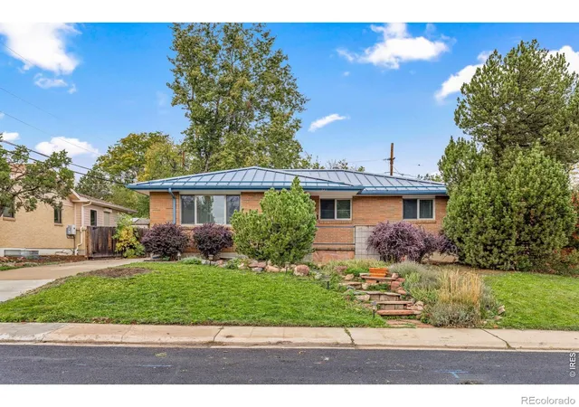 Photo 3 of Single family home for sale at 325 Colgate St, Boulder, CO 80305 | MLS# IR1070613 | Listing updated on 2026-10-25