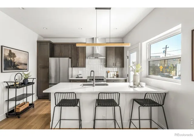 Photo 3 of Townhouse for sale at 1304 N Raleigh St, Denver, CO 80204 | MLS# IR1070623 | Listing updated on 2026-10-20