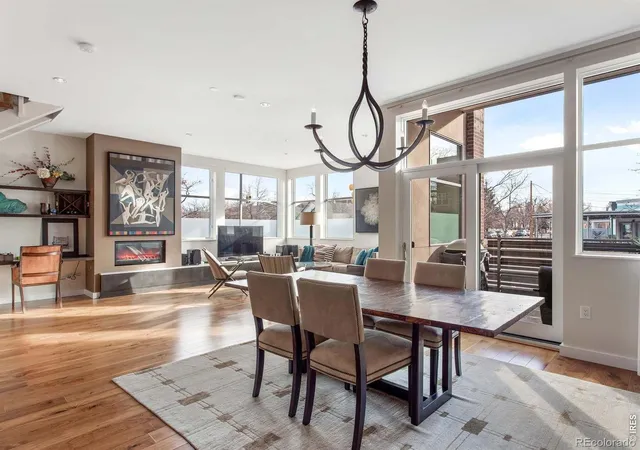 Listing Photo 2 - Condo for sale in building located at 1655 Walnut St, Boulder, CO 80302 - Unit #106