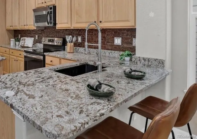 Photo 4 of Single family home for sale at 10794 Cedar Brk St, Highlands Ranch, CO 80126 | MLS# 4930317 | Listing updated on 2026-10-17