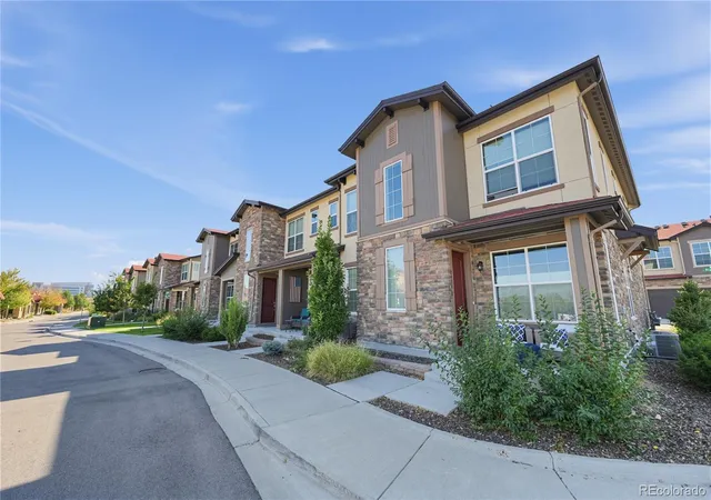 Photo 2 of Townhouse for sale at 8404 Rizza St #C, Littleton, CO 80129 | MLS# 5607248 | Listing updated on 2026-10-17