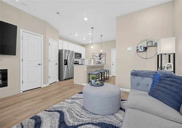 Photo 4 of Townhouse for sale at 8404 Rizza St #C, Littleton, CO 80129 | MLS# 5607248 | Listing updated on 2026-10-17