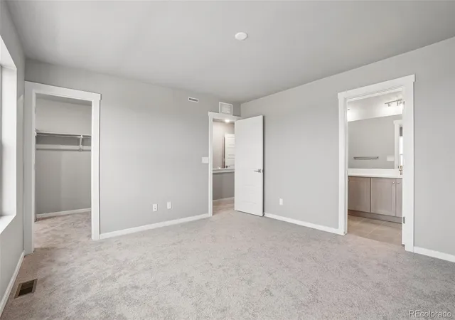 Photo 3 of Townhouse for sale at 5361 N Eaton Park Way, Aurora, CO 80019 | MLS# 3728943 | Listing updated on 2026-10-15