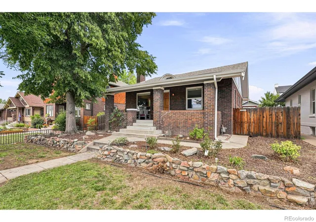 Photo 2 of Sale Pending at 4537 W 32nd Avenue, Denver, CO 80212 | MLS# IR1070627 | Listing updated on 2026-10-22